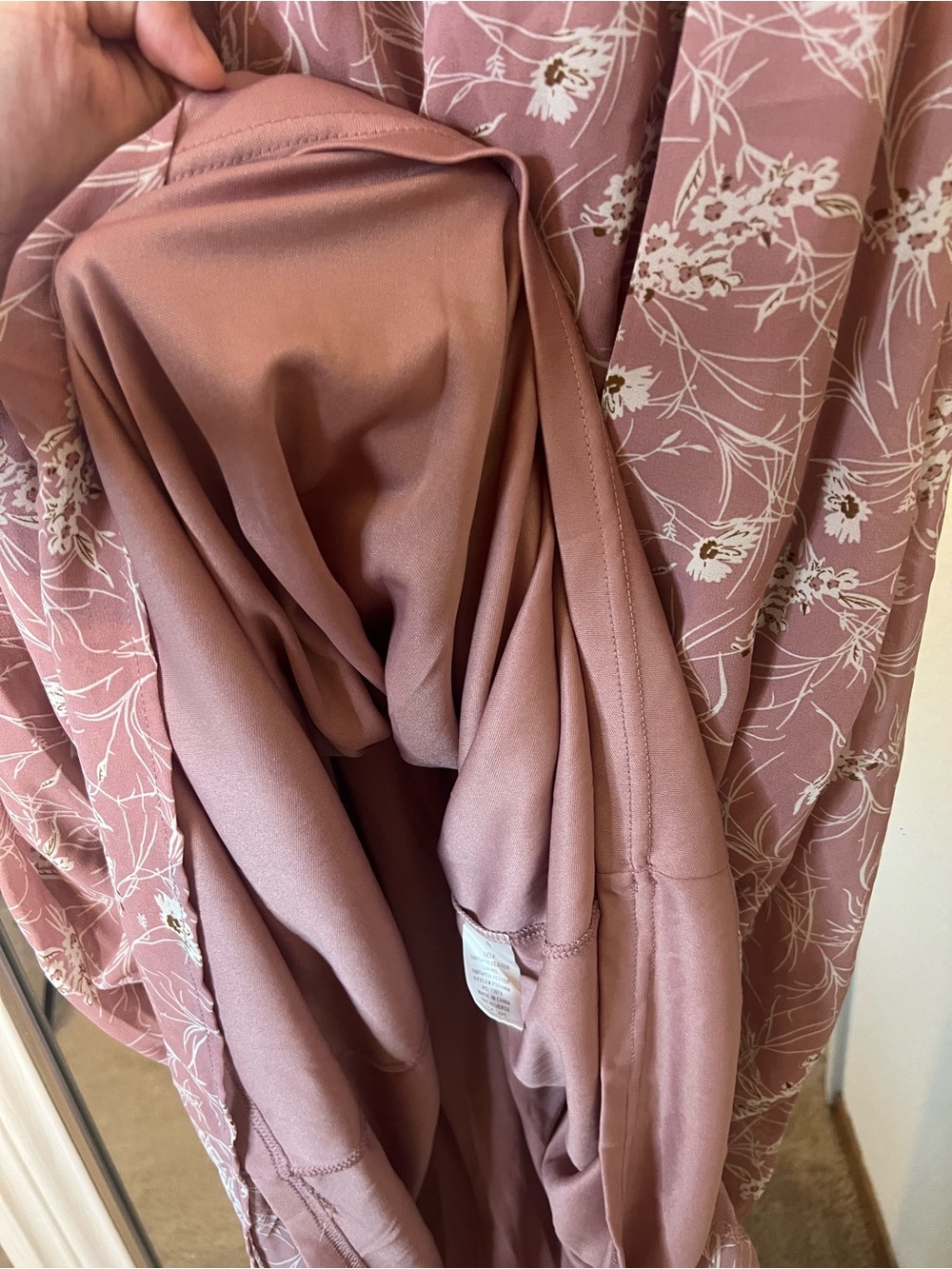 đź’•NWOT Polagramđź’• Dusty Rose Floral Ruffle-Trim Midi Dress - Picture 6 of 8